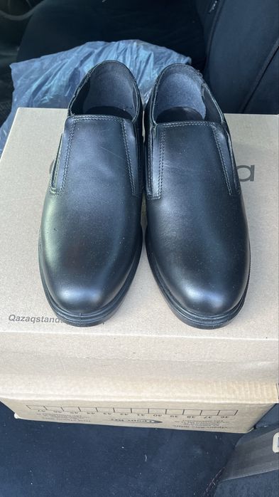 Продам новые берцы