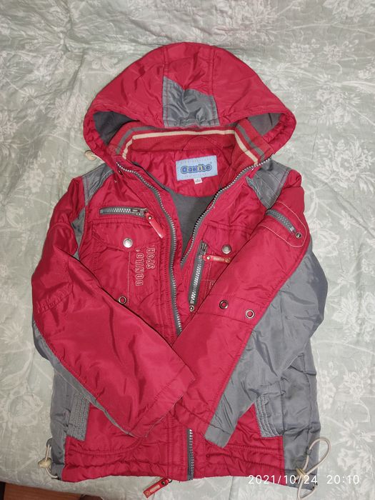 Куртка на мальчика 6-7 лет