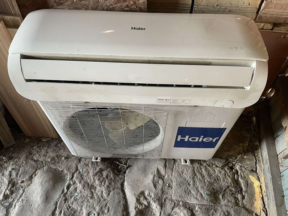 Климатик Haier на части