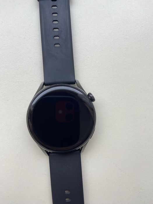 Смарт часовник Huawei Watch 3 отлично състояние