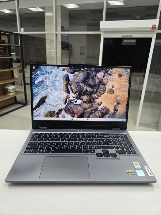 Ноутбук Lenovo LOQ 83GS