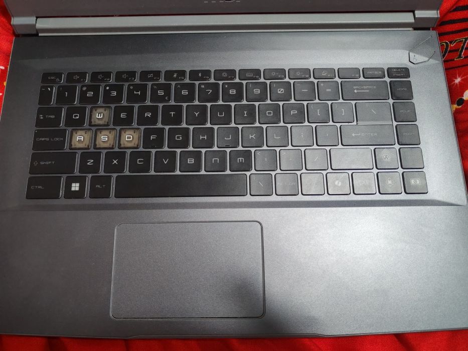 MSI thin 15 pentru piese placa de bază stricata!