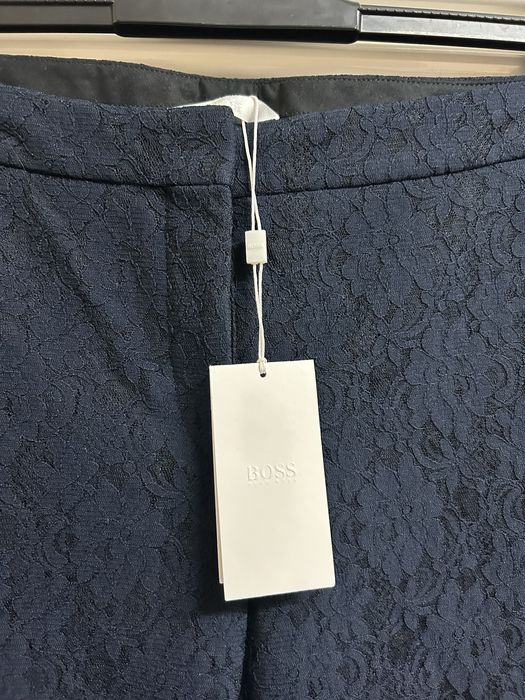 Pantaloni Hugo Boss damă, eleganți