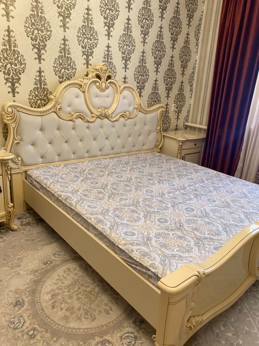 Спальный гарнитур в отличном состоянии