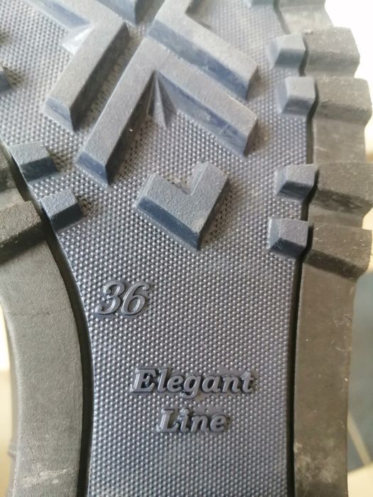 Топли ботуши от естествена кожа в идеално състояние