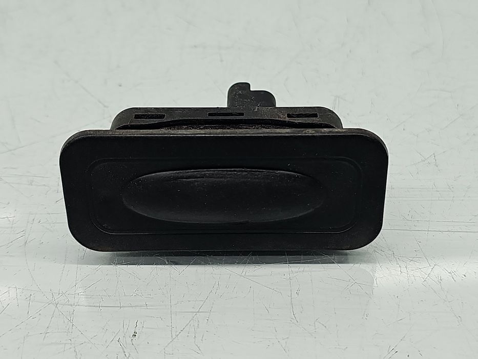 Buton deschidere haion Renault Megane 3 [Fabr 2008-2015] 8200076256