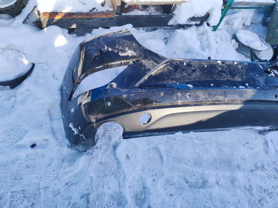 Продам задний бампер JAC 7