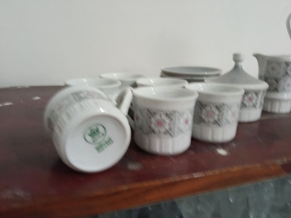 Продается винтажный немецкий кофейный сервиз