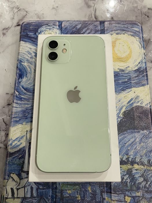 Продам iphone 12/128