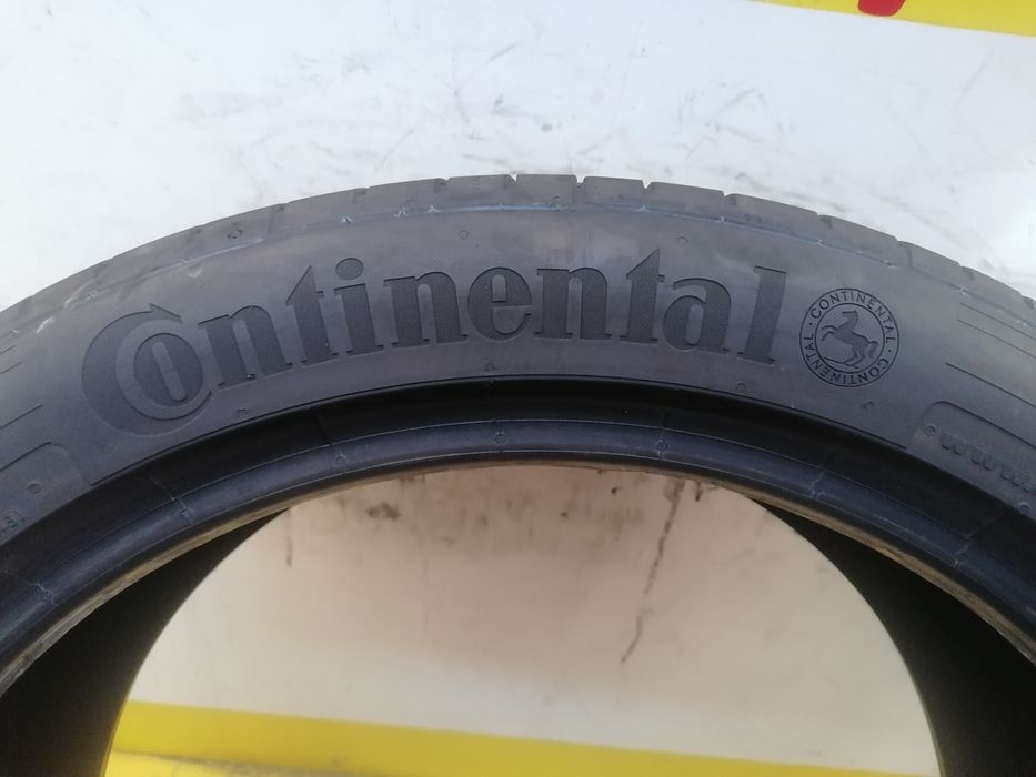 245/40/18  4*Continental vara 98y  dot 0222. 5,,24mm