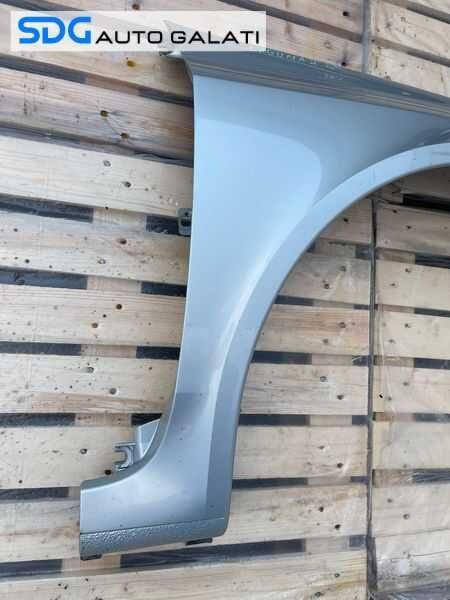 Aripa Dreapta Fata Culoare TEB64 Renault Laguna 2 2001 - 2007 Cod 8200295804 [LC2521]