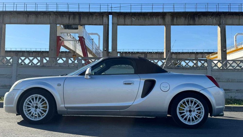 Toyota MR2 Spyder 1.8 2 seturi roti