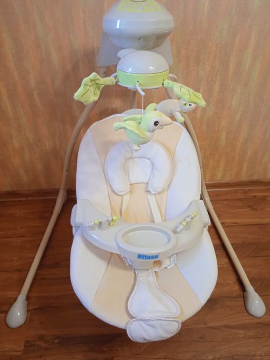 Продам шезлонг качелю