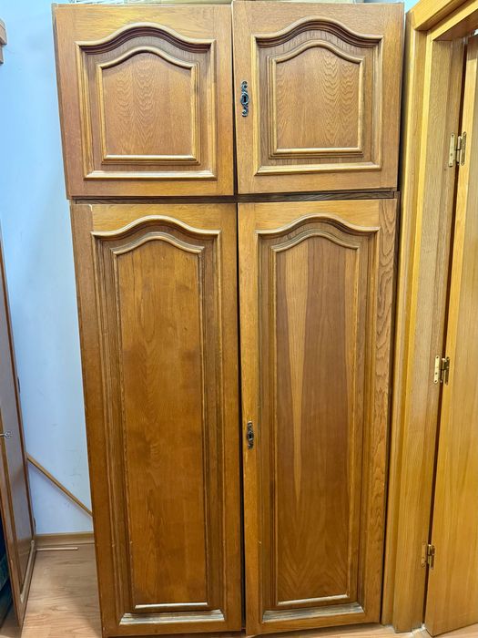 Donez mobilă dormitor / sufragerie, ridicare din Bucuresti