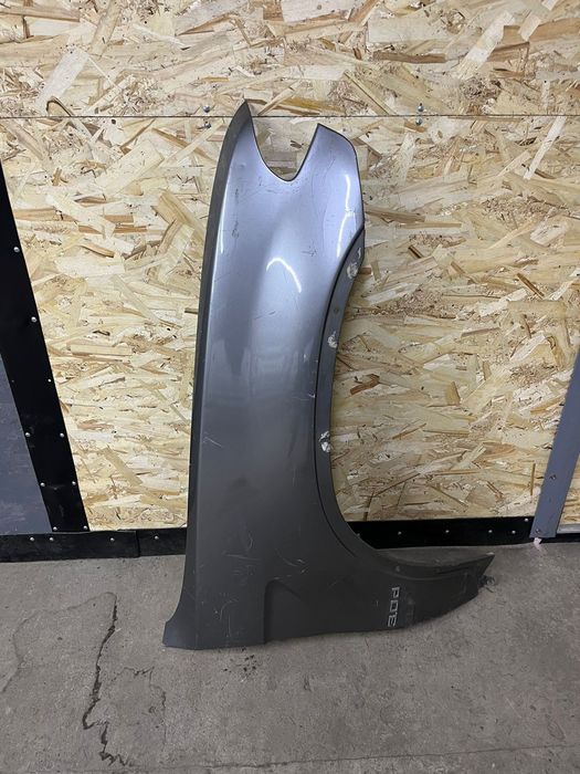 Крыло на BMW X5 рест в Алматы