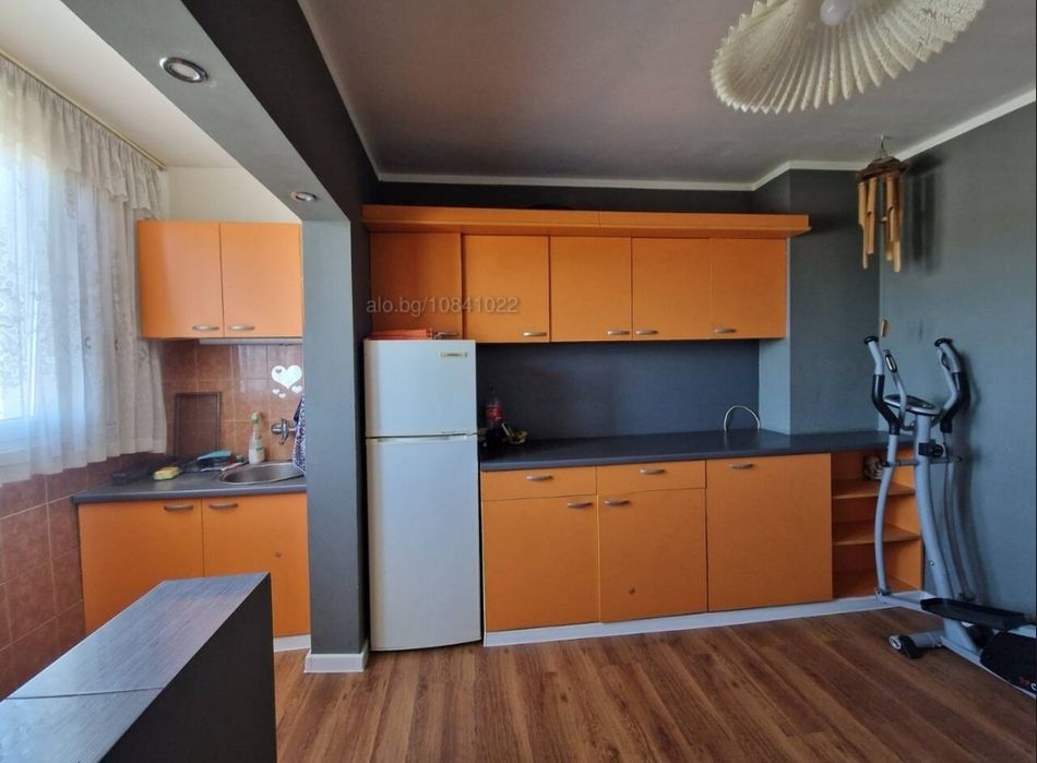 Обзаведен 2 ст.  апартамент в Обеля 2