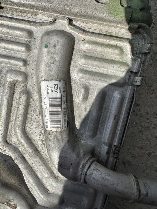 Vând Intercooler VW T6 2.0 TDI