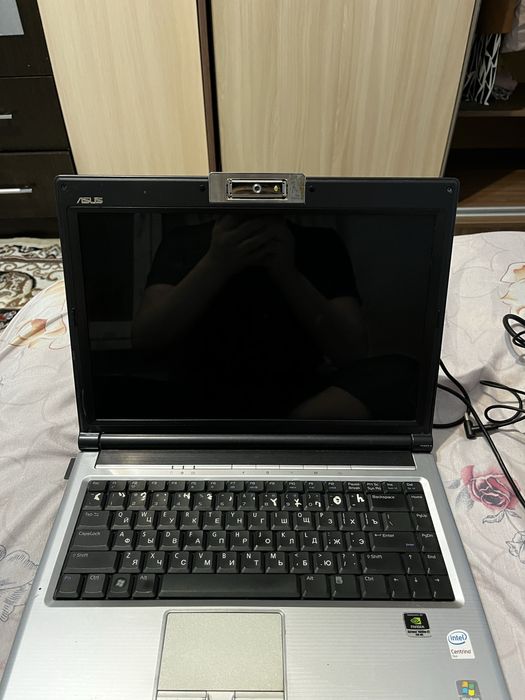 Продам ноутбуки 3шт