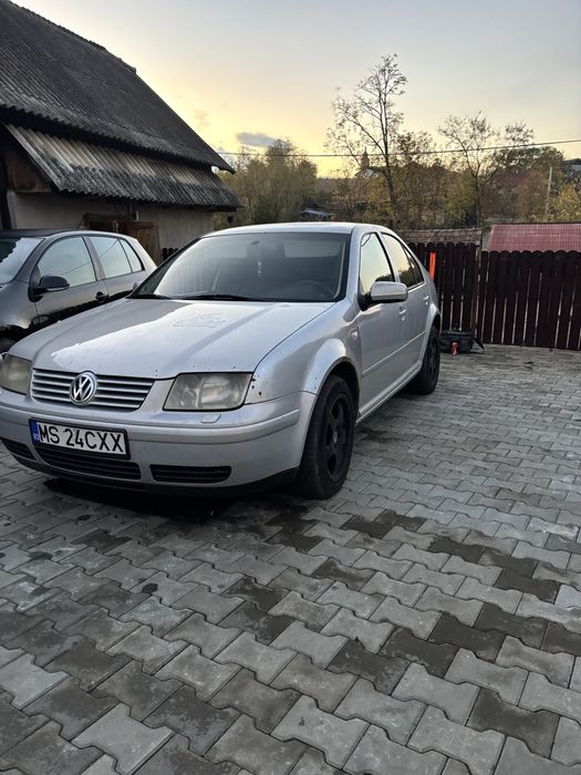 VOLKSWAGEN Bora 2000 — imagine 2