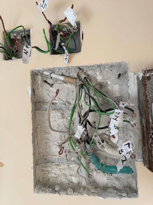 Electrician- reparatii in casa