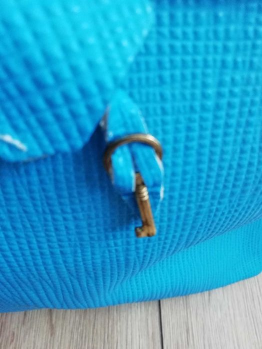 Италианска чанта от естествена кожа