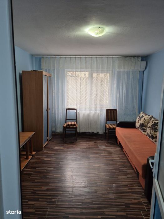 Mangalia garsoniera 1Decembrie de vanzare