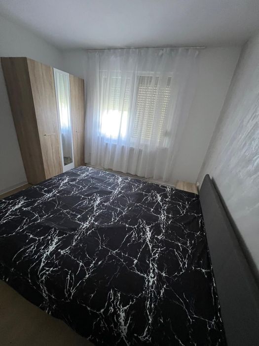 Apartament cu 3 camere