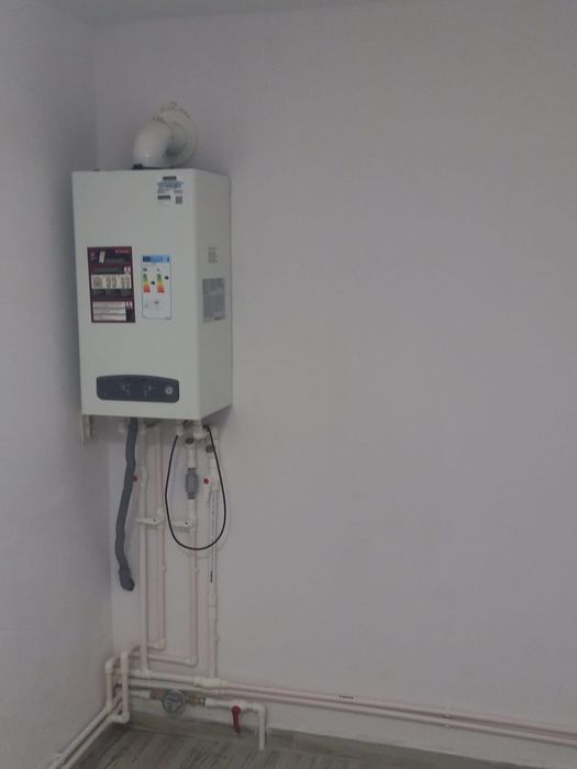 Instalator centrale lemne/gaze/pelet