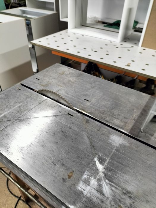 Настолен циркуляр AEG 65