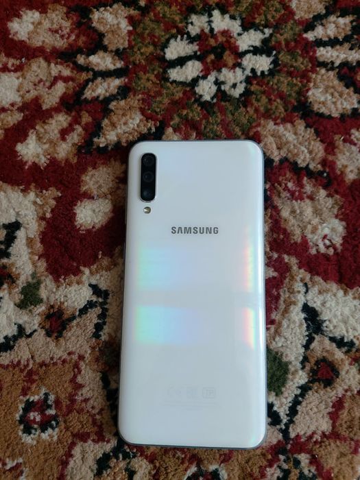 Samsung A50 64GB