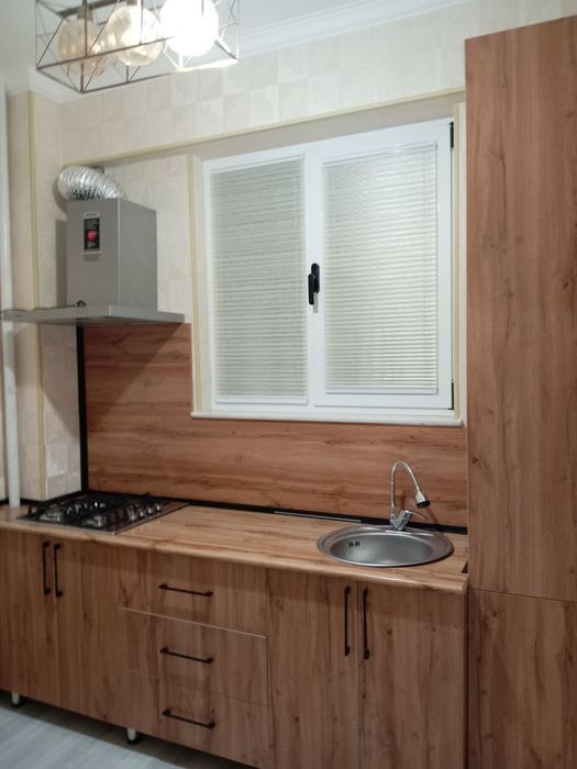 Novastroyka SOTILADI maklersiz, rasmda mebel texnikasiz qo'yilganmo'lj
