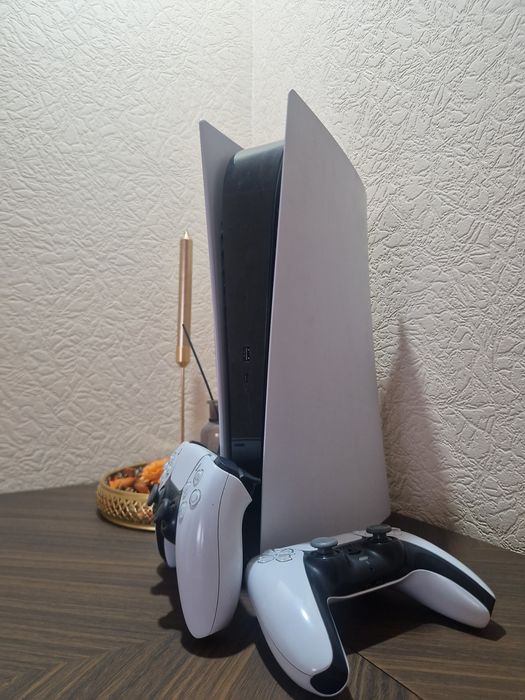 Продам Плестейшн 5
