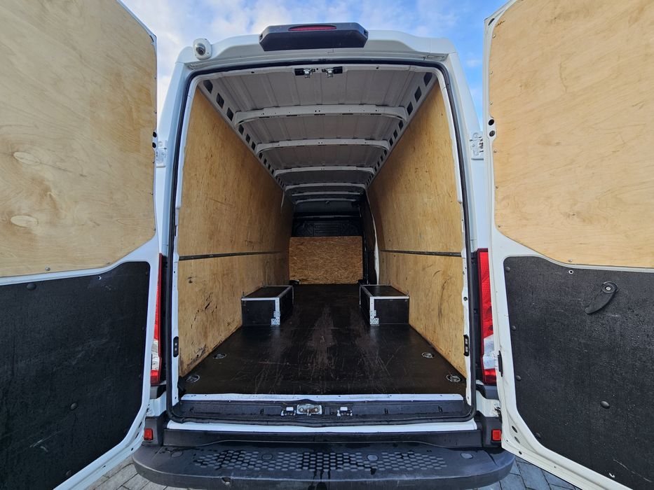 Iveco daily 2017  35c17  cat  b model  xxl