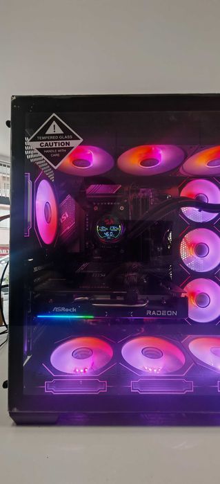 Мощен Геймърски Компютър Ryzen 5 7500X3D/32Gb DDR5/1TB SSD Corsair/RX 9060XT/WIFI & BT/Гаранция