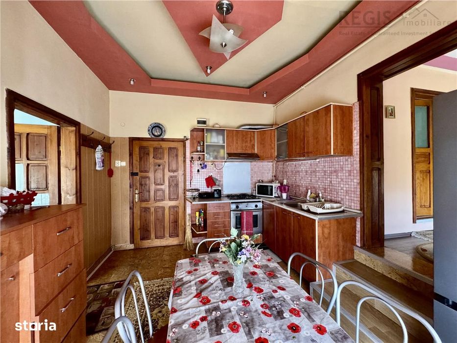 Apartament 2 camere | strada Lunga | Curte