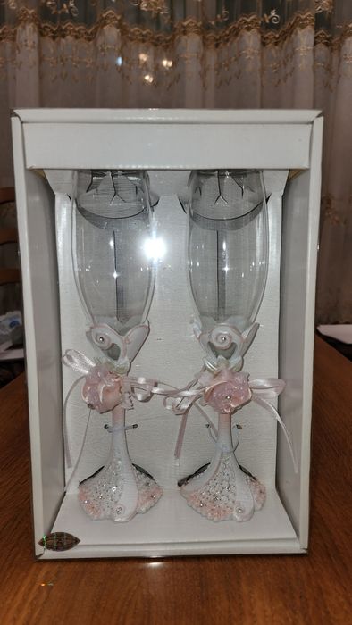 Свадебные бокалы, парные