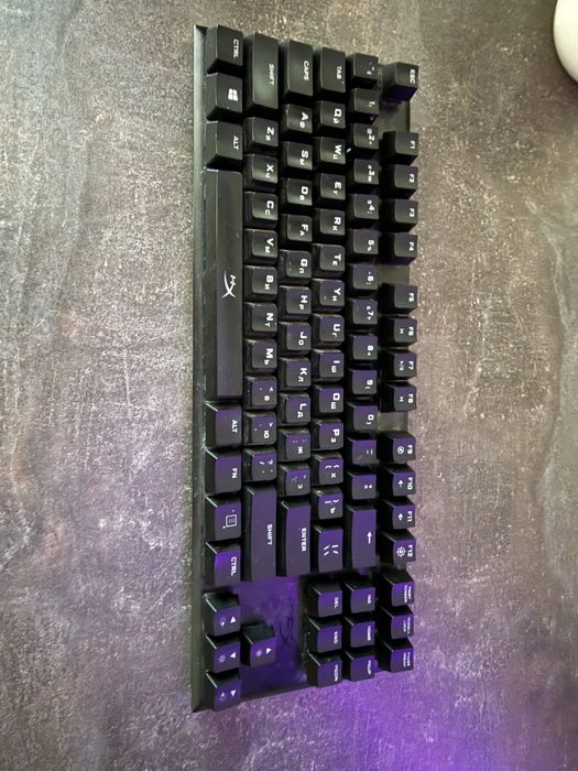 Продадим игровую клавиатуру