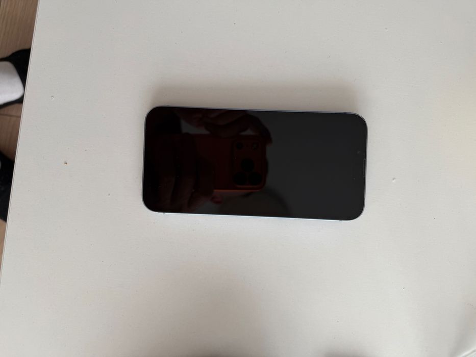 Vând telefon iphone 14!
