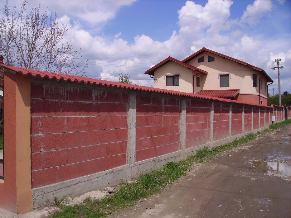 Garduri si porti din panou stil jaluzele, sipca metalica, plasa si BCA