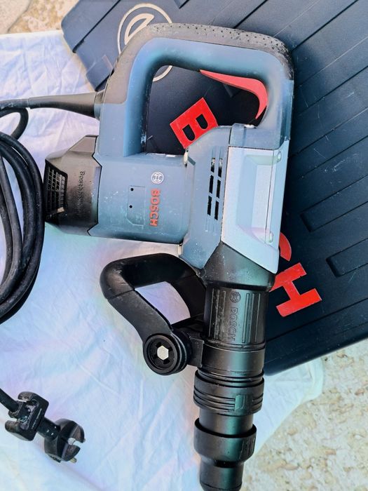 Къртач Bosch GSH 5 SDS Max 1100w 7,5J