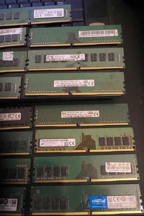 GSKILL Ripjaws 8 Giga Memorie PC 16 GB Ram Ddr4 T-Force Vulcan Z ADATA