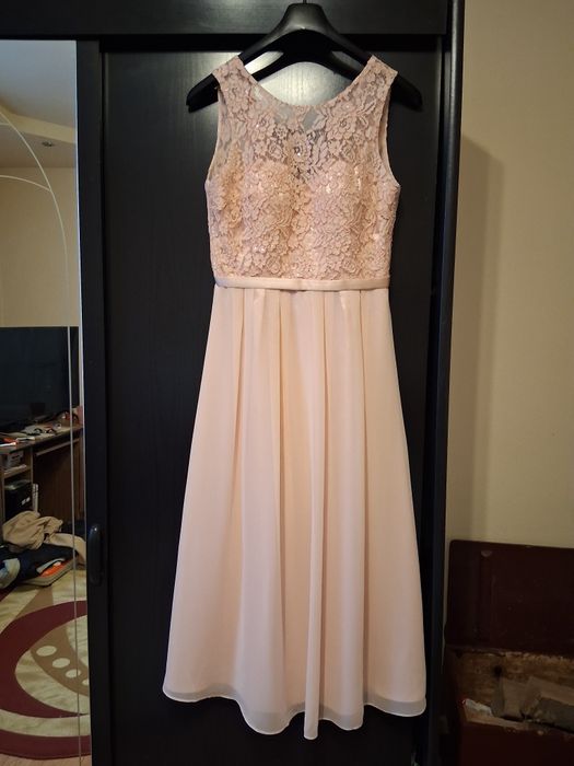 Vind rochie de seară