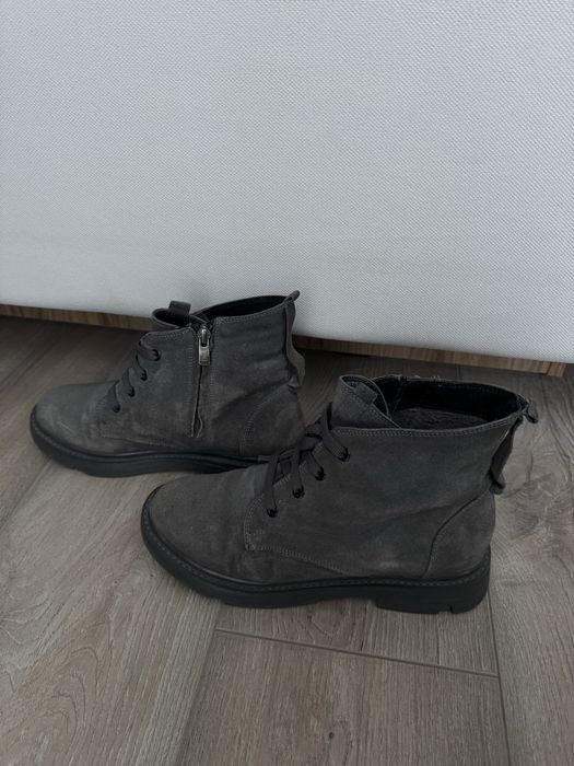 Зимняя обувь женская