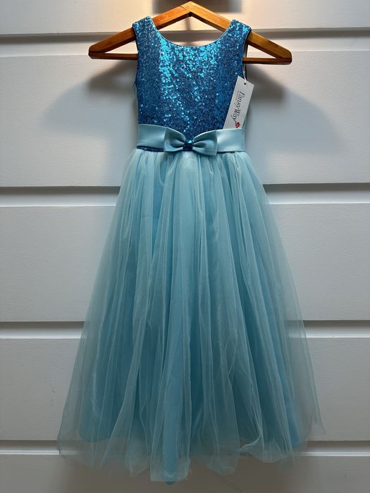 Платье нарядное для девочки