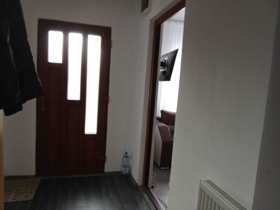 Casă cu teren 1.200 mp, panouri solare 3 kW – Soveja, Vrancea