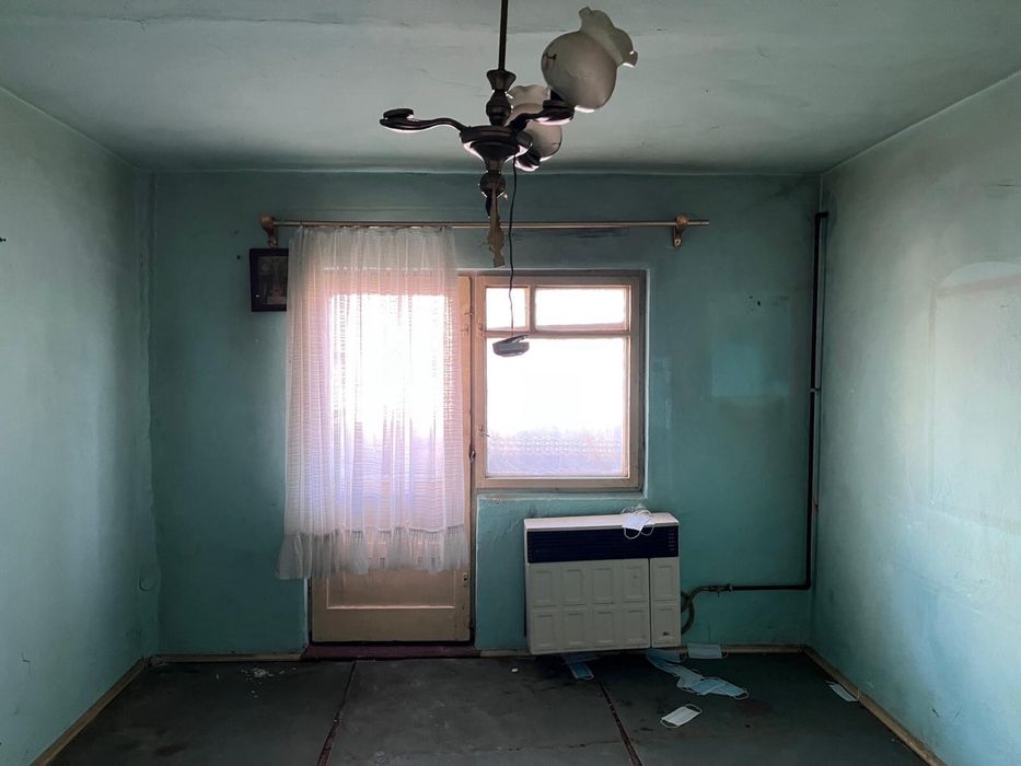 Vand apartament 2 camere semidecomandat