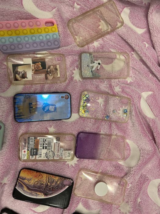 продам чехлы на айфон xr