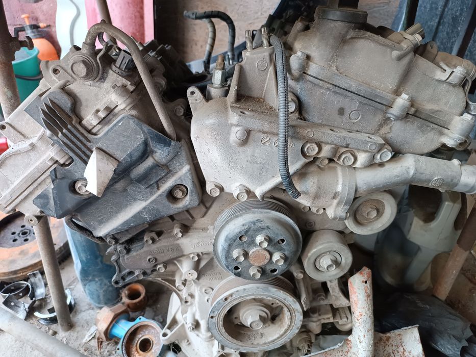 Двигатель на запчасти 2 GR