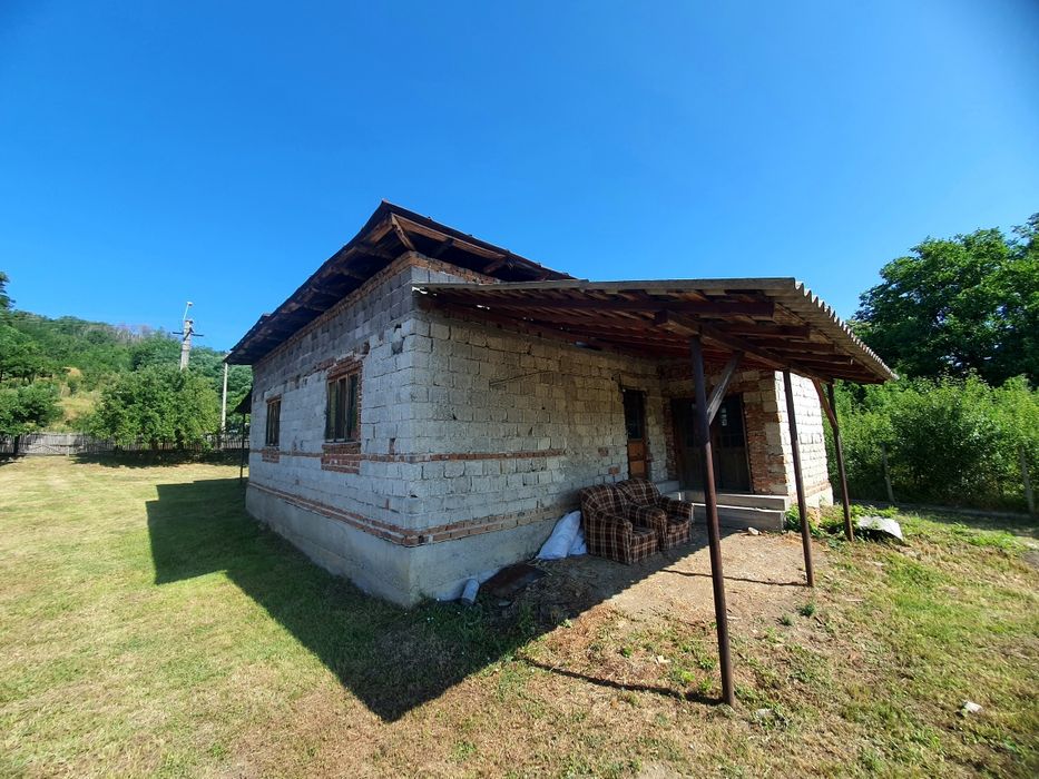 Casa de vânzare(Topoloveni)