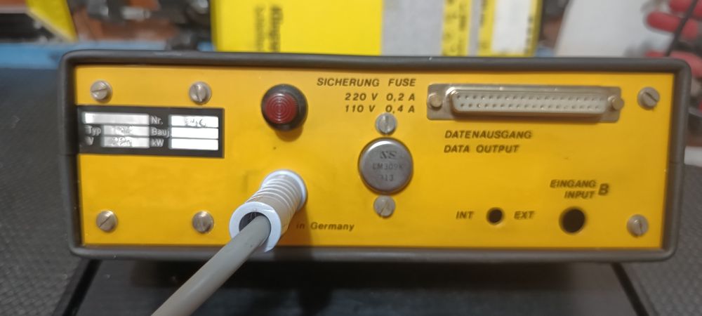 Frecvențmetru cu tuburi Nixie